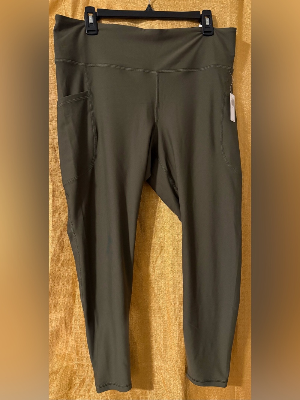 Old Navy Olive Green High-Waist Leggings with Side Pockets
